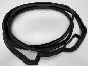 Mercedes W123 Front Door Seal - L/H