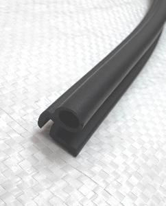 Datsun 240z,260z,280z Outer Tailgate Seal 